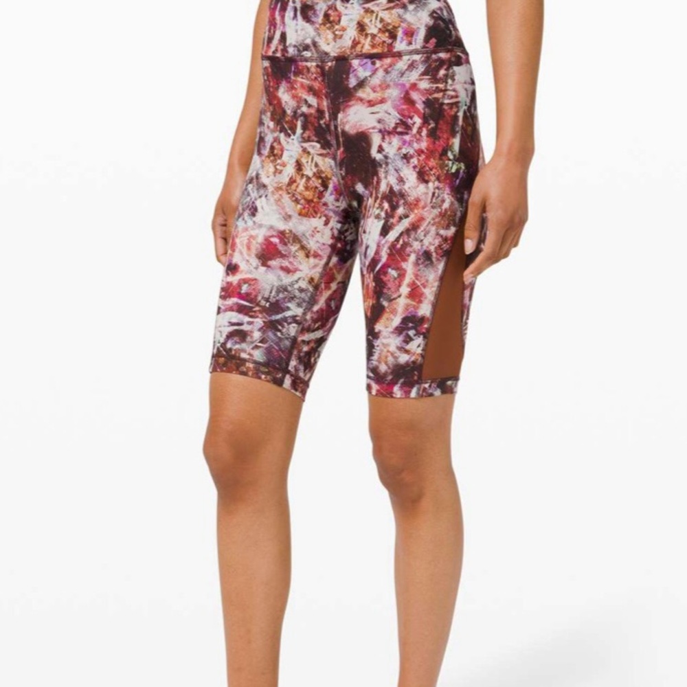 Lululemon Everlux and Mesh High-Rise Short 10" size 2